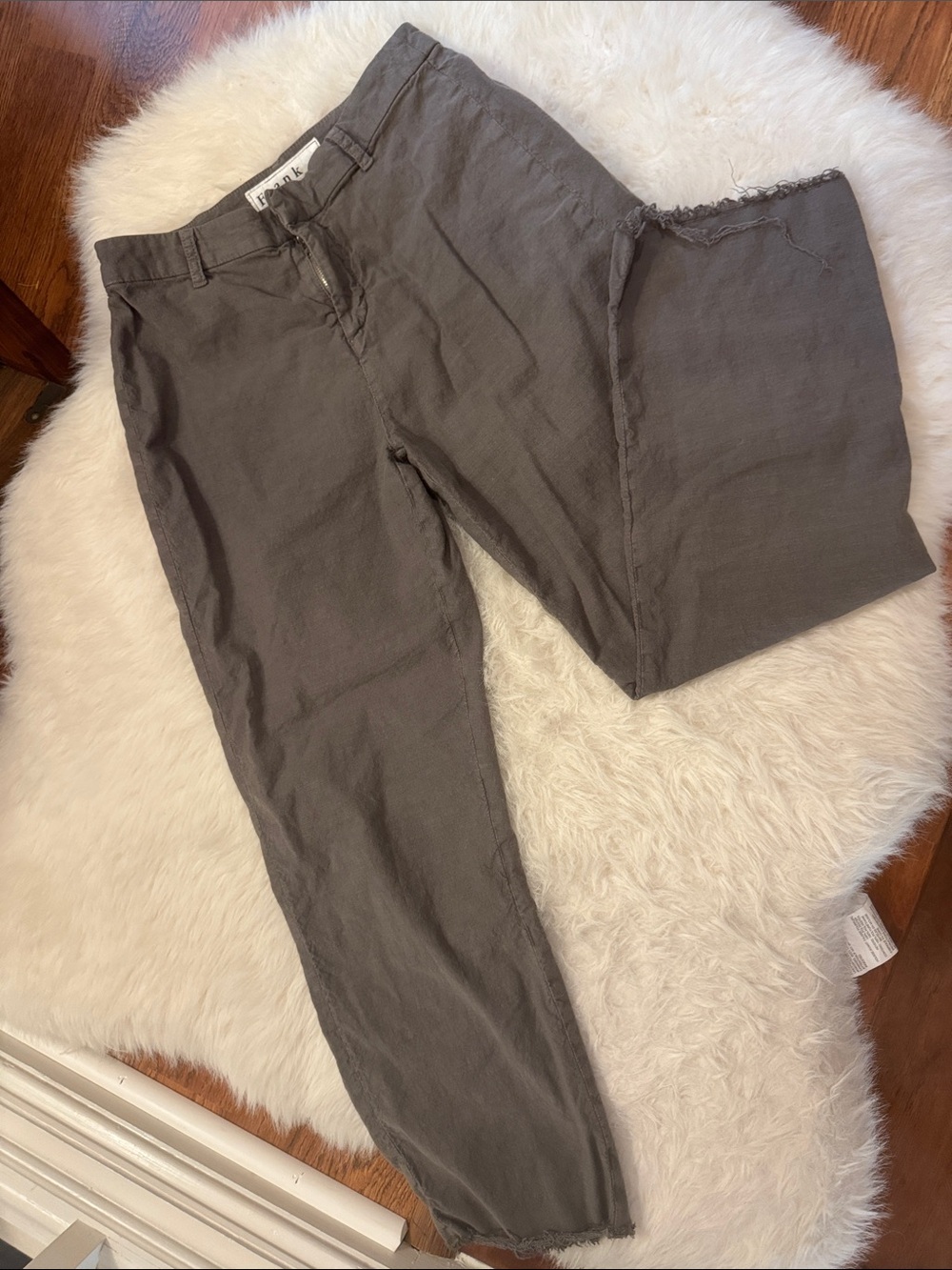 Frank & Eileen Women’s Kinsale High Raise Gray Raw Hem Pants Size 6 pre-owned